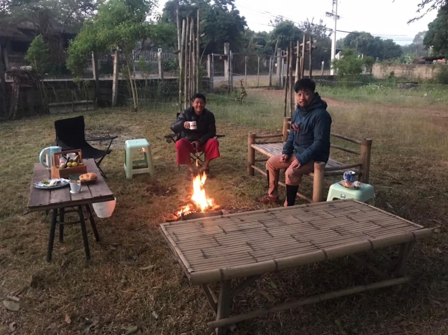 Amando_Tent Hotel Phayao Bagian luar foto